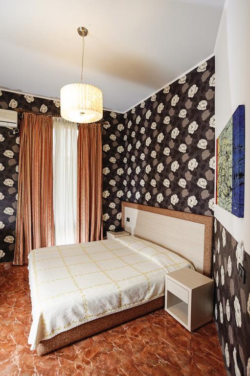Hotel Serenity Tirana Exterior photo