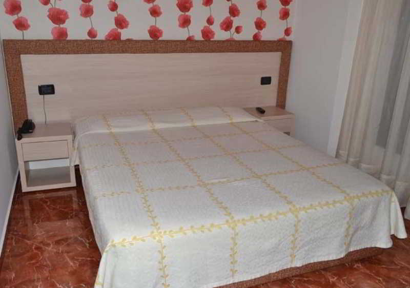 Hotel Serenity Tirana Exterior photo